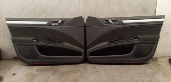 Skoda Superb B6 (3T) Door card panel trim set 