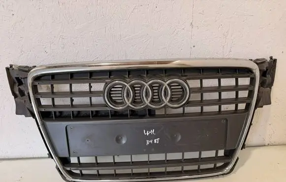 Audi A4 S4 B8 8K Front bumper upper radiator grill 8K0853651