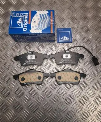Volkswagen Transporter - Caravelle T4 Brake pads (rear) 13046071242