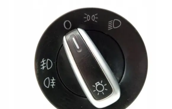 Volkswagen Polo V 6R Light switch