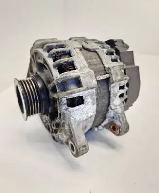 Mercedes-Benz B W246 W242 Generator/alternator A0009063322 0125711028