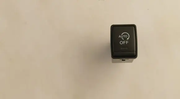 Nissan X-Trail T32 Other switches/knobs/shifts 1534C