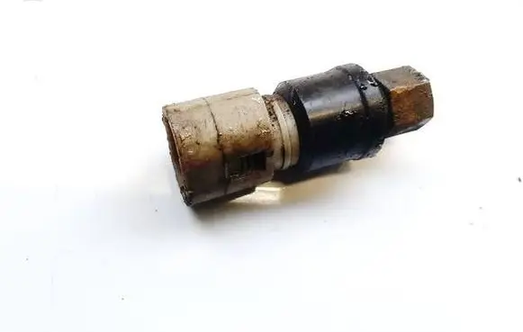 Air conditioning (A/C) pressure sensor