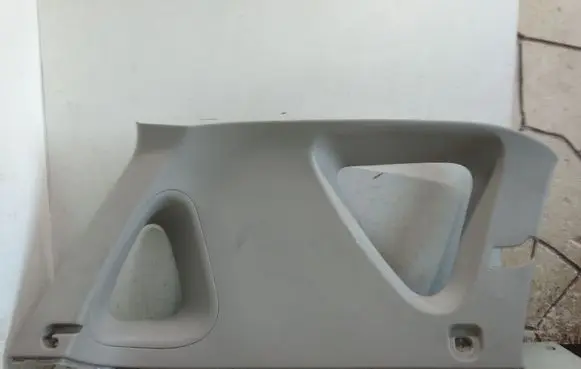 SsangYong Rexton I (D)pillar trim (top) 7741008000