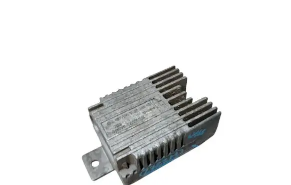 Mercedes-Benz A W168 Coolant fan relay A0275458032