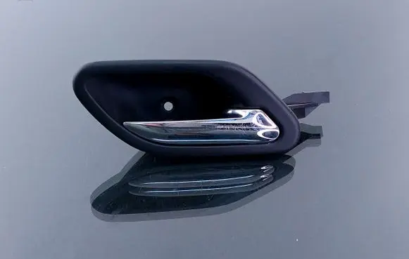 BMW 7 E38 Front door interior handle 8125514