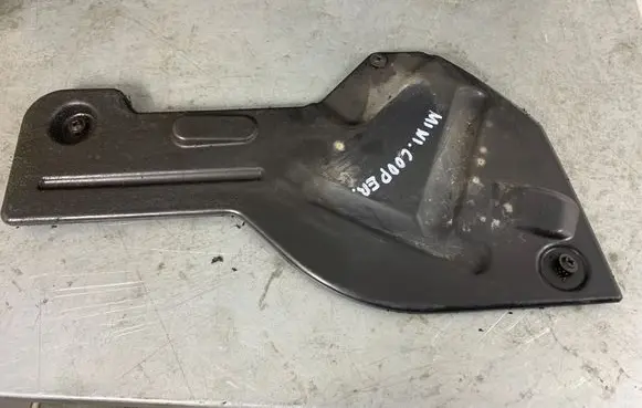 Mini Cooper Countryman R60 Engine splash shield/under tray 9800663