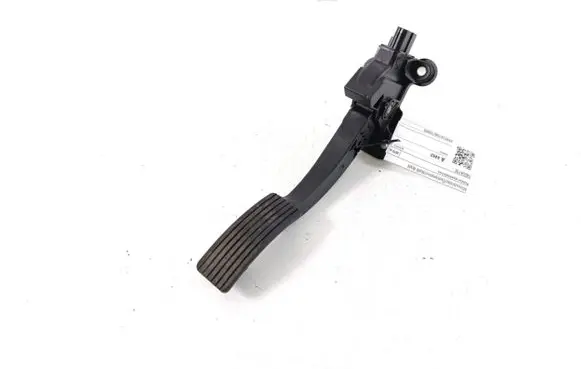 Mitsubishi Outlander Accelerator throttle pedal 1600A116