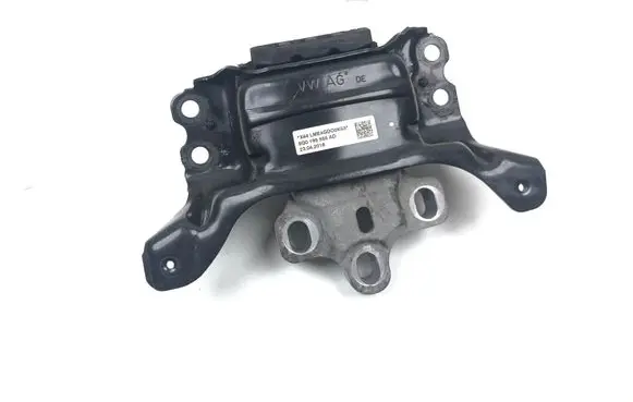 Volkswagen PASSAT B8 Gearbox mount 5Q0199555AD