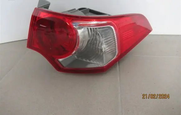 Honda Accord Rear/tail lights P7196R