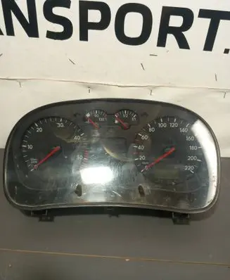 Speedometer (instrument cluster)
