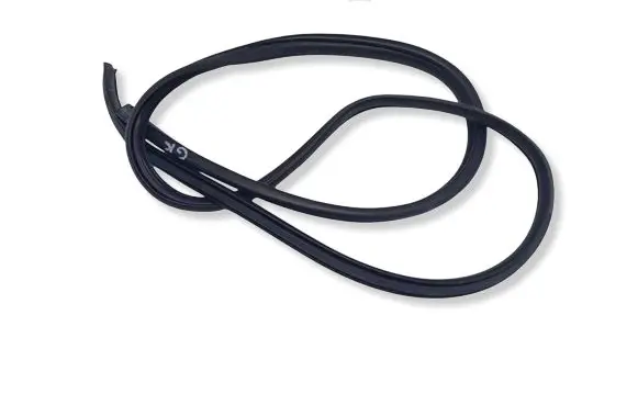 Toyota Yaris Rear door rubber seal (on body) 