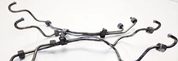 BMW 3 E46 Fuel injector supply line/pipe 