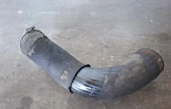 Volvo XC70 Intercooler hose/pipe 30792300