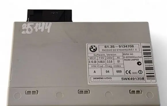 BMW 3 E90 E91 Keyless (KESSY) go control unit/module 9134708 61359134708 5WK49135B