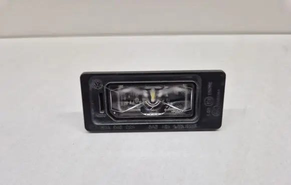 Audi A6 S6 C8 4K Number plate light 5NA943021
