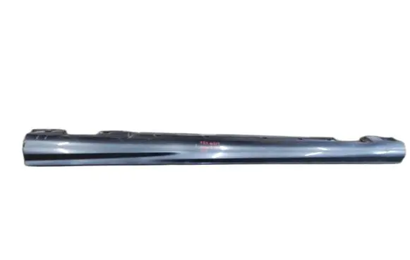 Mercedes-Benz C AMG W204 Front sill (body part) 