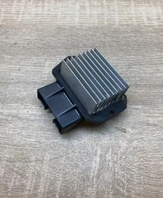 Toyota Corolla Verso AR10 Heater blower motor/fan resistor 4993002121
