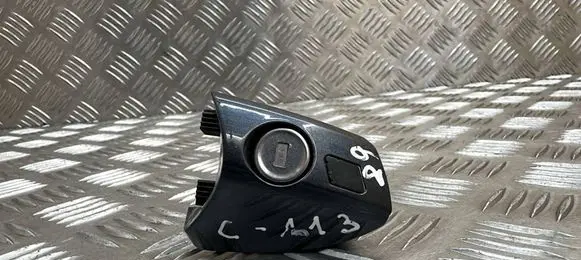 Mercedes-Benz E C207 W207 Front door handle cover 