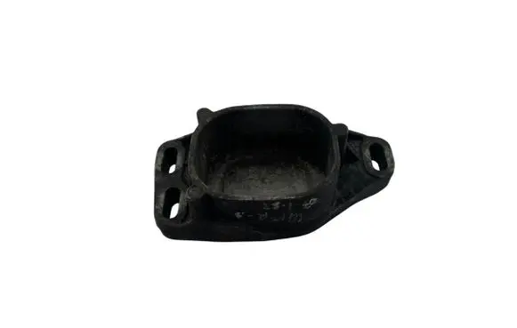 Audi A6 S6 C5 4B Engine mounting bracket 8D0199335Q