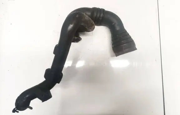 Audi A4 S4 B5 8D Intercooler hose/pipe 8d0129615a 8D0129615A