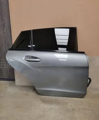 Mercedes-Benz CLS C218 AMG Rear door