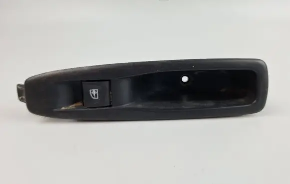 Renault Megane III Electric window control switch 829614619R