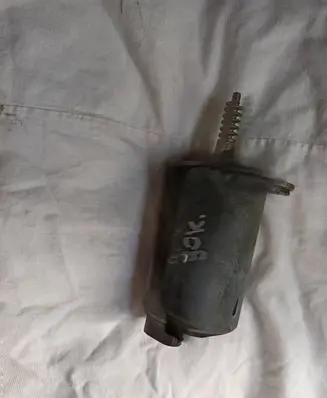 BMW 3 E90 E91 other engine part 7548388