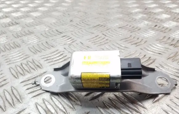 Toyota Prius (XW20) Airbag deployment crash/impact sensor 8983347030