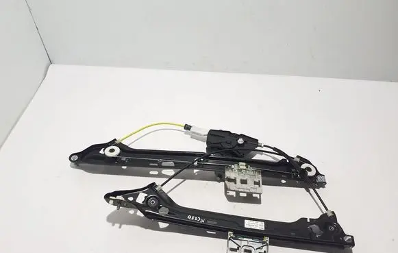 Audi Q8 Rear window lifting mechanism without motor 4M8839462A