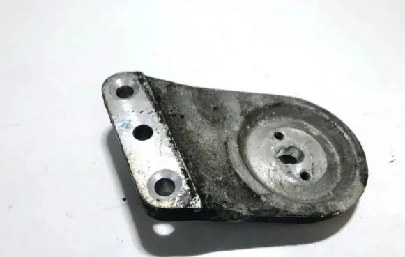Chevrolet Epica Engine mounting bracket 96328595