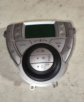 Citroen C8 Climate control unit 910010444