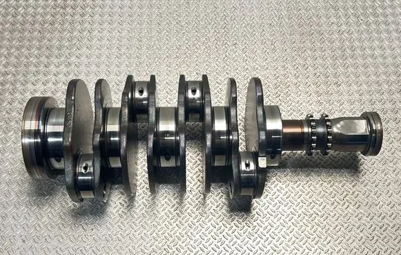 Subaru Forester SK Crankshaft 12200AA560 HB2443123