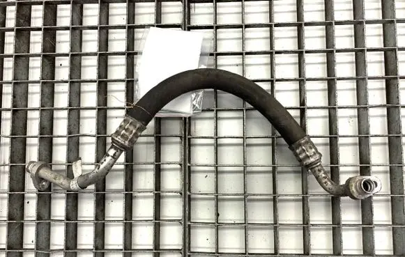 Air conditioning (A/C) pipe/hose