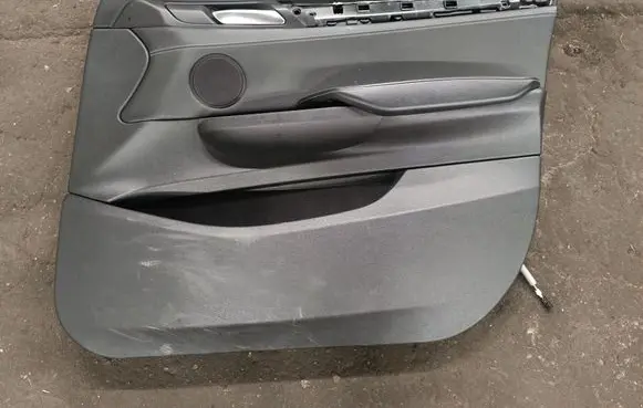 BMW X3 F25 Front door card panel trim 105006257
