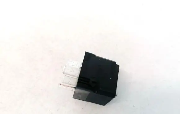 Mercedes-Benz C W203 Other relay 4RA00779100 A0025421319