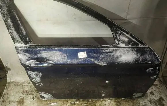 BMW 5 GT F07 Front door melynos