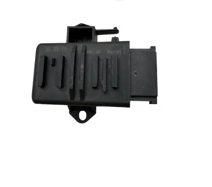 Volkswagen Transporter - Caravelle T5 Seat heating relay 1K0959772