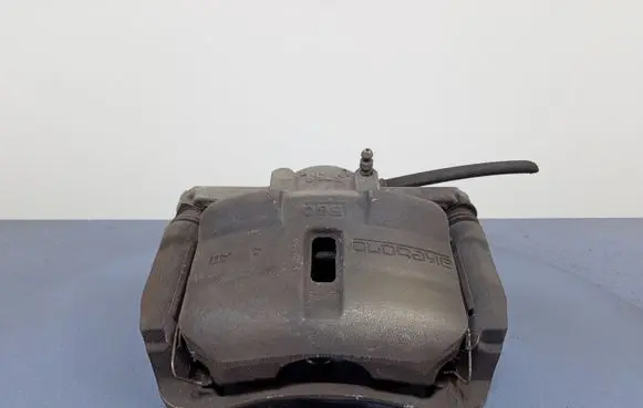 Nissan Qashqai Front brake caliper