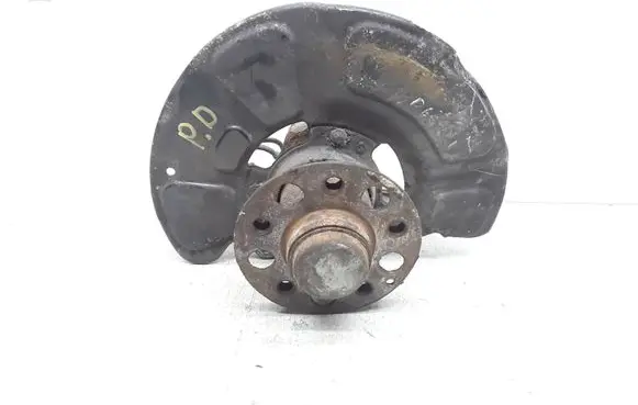 Mercedes-Benz E W212 Front wheel hub spindle knuckle 