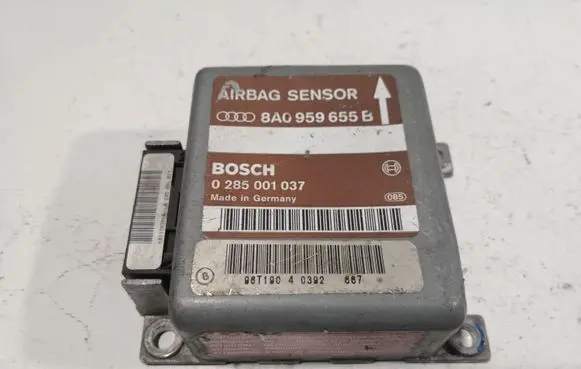 Audi A4 S4 B5 8D Airbag control unit/module 8A0959655B 0285001037