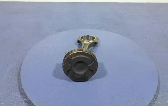 Ford Focus Piston 