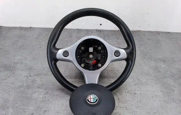 Alfa Romeo 159 Steering wheel