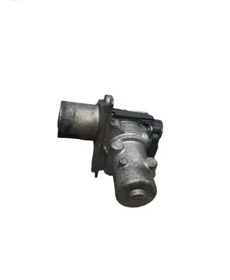 Nissan Qashqai EGR valve 700368040 424740102