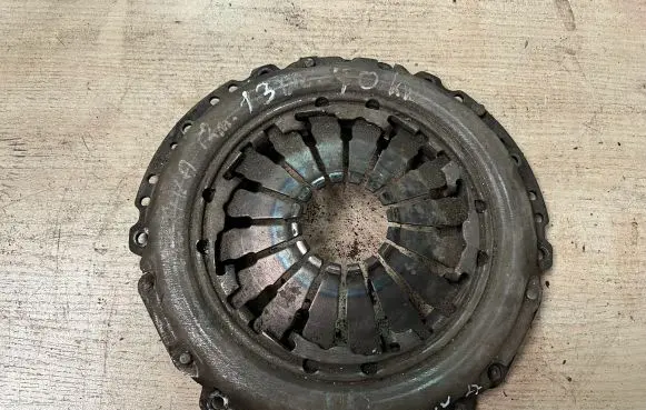 Opel Meriva B Pressure plate 