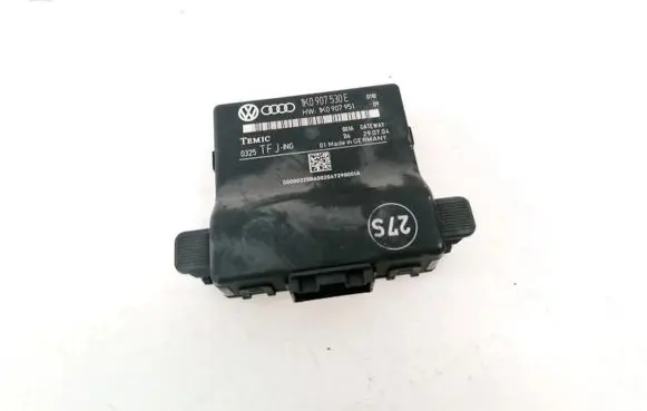 Volkswagen Touran I Door control unit/module 1K0907530E 1K0907951