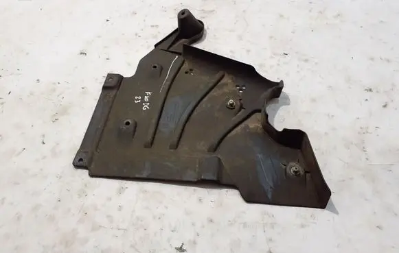 BMW 1 F40 Trunk boot underbody cover/under tray 9883646