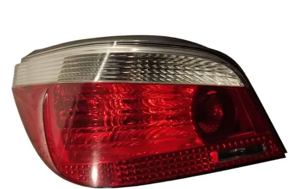BMW 5 E60 E61 Rear/tail lights 6910767