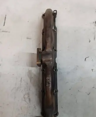 BMW 5 E60 E61 Exhaust manifold 121000