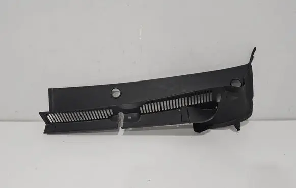 Volkswagen Touran III Wiper trim 5TB819403D 5TC819403D